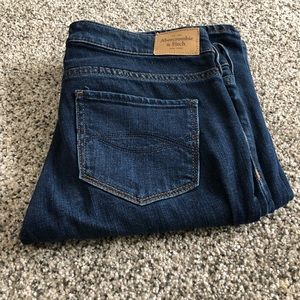 🌿NWOT Women’s Abercrombie Jeans, size 2R🌿